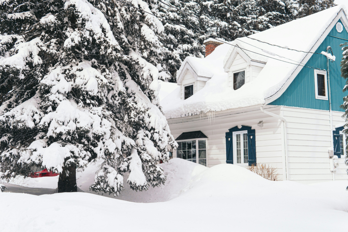 snow storm house